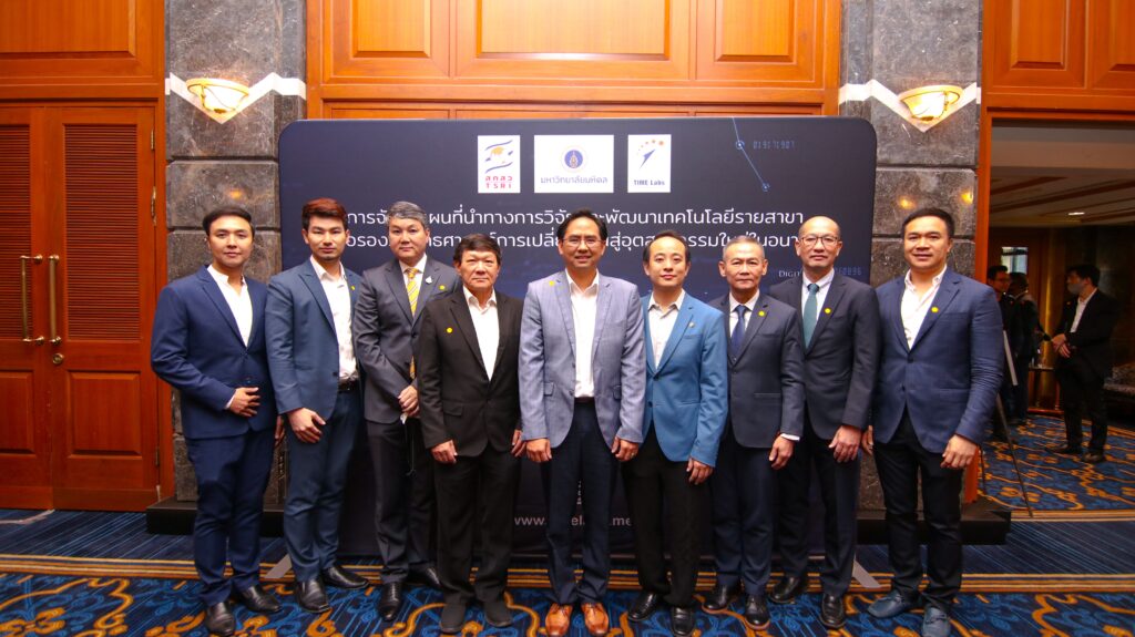 ภาพบรรยากาศ Workshop ครั้งที่ 1 อุตสาหกรรมยานยนต์ – อุตสาหกรรมอาหาร